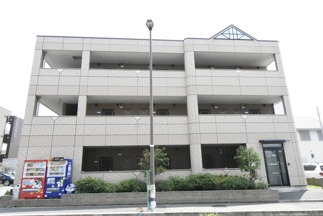 ��ʌ��������܎s���搼��{�P����19-18�̃}���V�����̌����O��