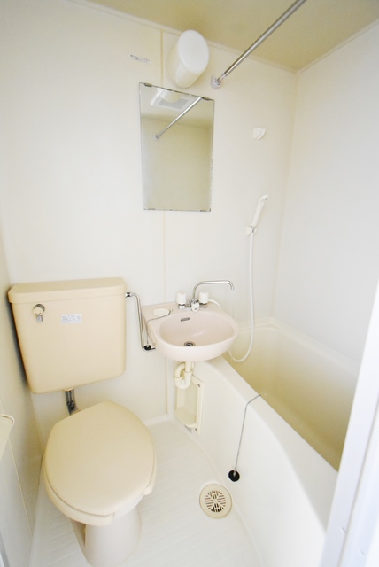 ��ʌ��������܎s�����擌��{�P���ڂ̃A�p�[�g�̃g�C��