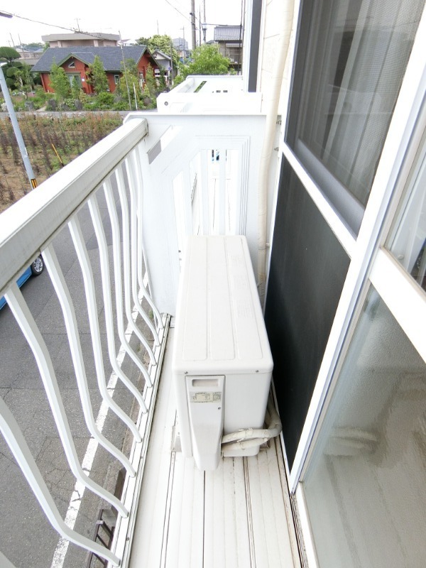 ��ʌ��������܎s�����擌��{�P���ڂ̃A�p�[�g�̃o���R�j�[