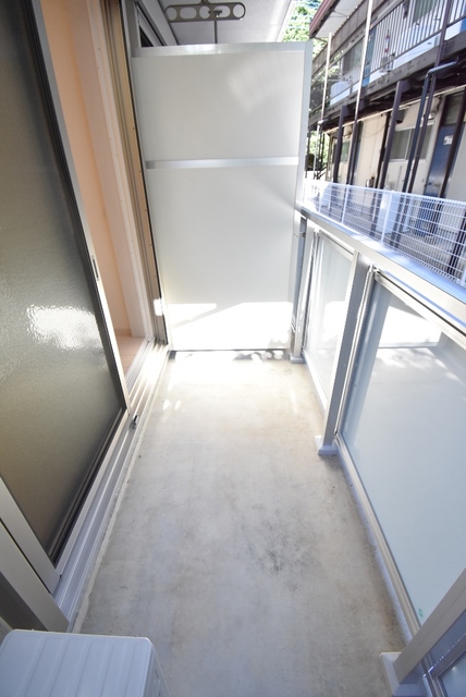 ��ʌ��������܎s��{��g�~���R���ڂ̃}���V�����̃o���R�j�[