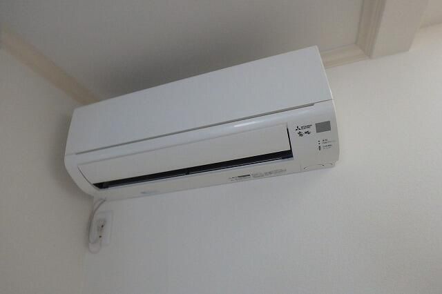 ��ʌ��������܎s�΋揼�؂P���ڂ̃e���X�n�E�X�̂��̑��ݔ�