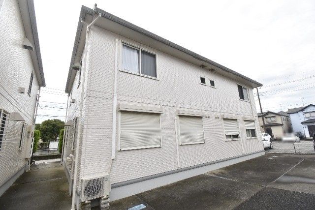 ��ʌ��������܎s����厚���m��1282-6�̃A�p�[�g�̌����O��