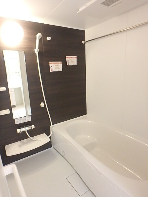 ��ʌ�����s�厚���s�̃A�p�[�g�̃o�X