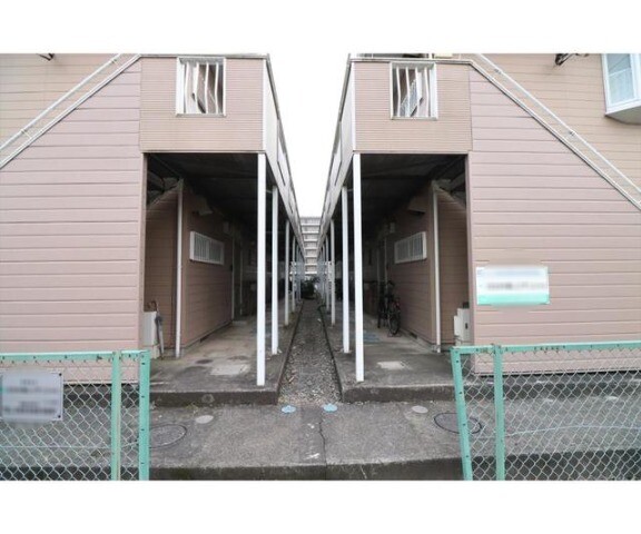 ��ʌ��������܎s����厚�_�c�̃A�p�[�g�̃G���g�����X