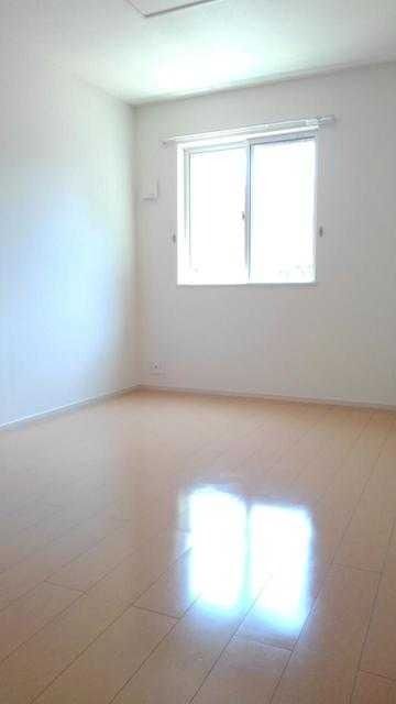 ��ʌ��t�����s�L���Q���ڂ̃A�p�[�g�̂��̑������E�X�y�[�X