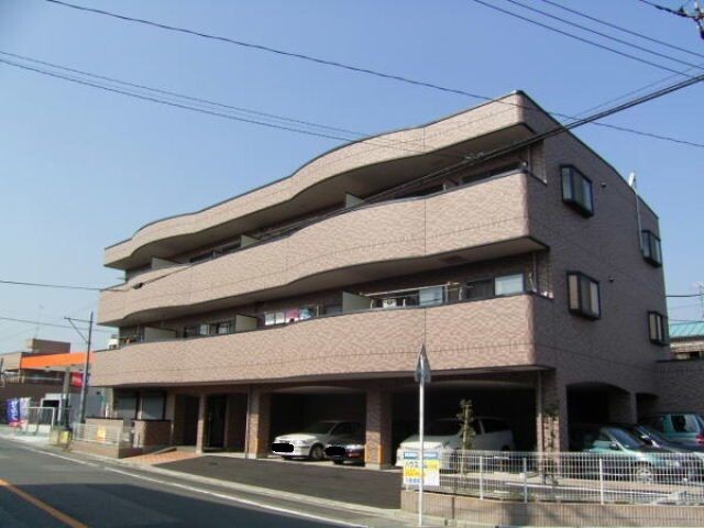 ��ʌ�����s�؂S���ڂ̃}���V�����̌����O��