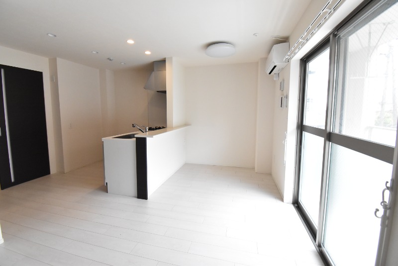 ��ʌ�����s����S���ڂ̃}���V�����̋��ԁE���r���O