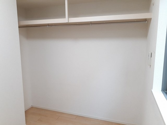 ��ʌ������s�����S���ڂ̃A�p�[�g�̎��[