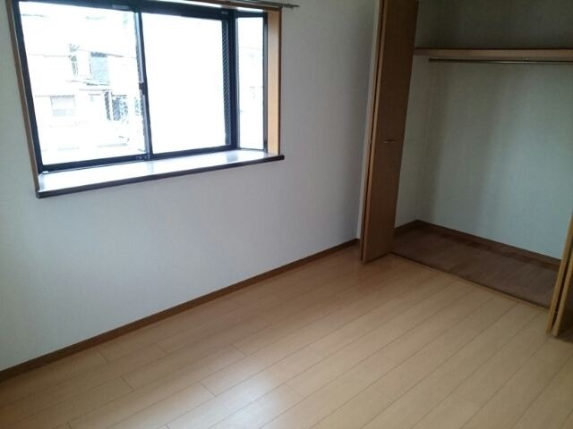 ��ʌ�����s�؂S���ڂ̃}���V�����̂��̑������E�X�y�[�X