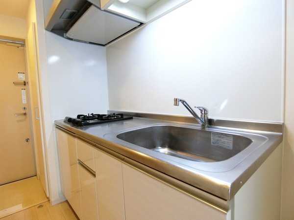 ��ʌ������s�h���Q���ڂ̃}���V�����̃L�b�`��