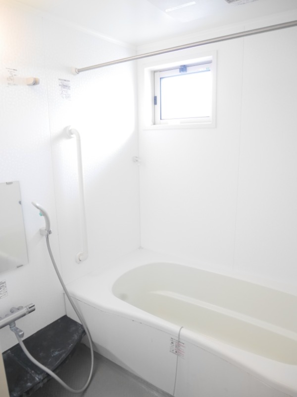 ��ʌ�����s�厚�����̃A�p�[�g�̃o�X