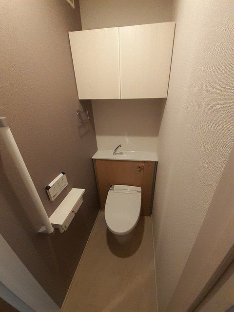 ��ʌ��������܎s���搼��{�P���ڂ̃A�p�[�g�̃g�C��