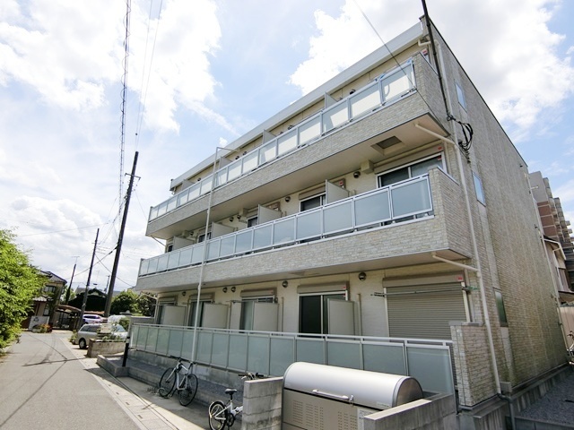 ��ʌ������s�V�����S���ڂ̃}���V�����̌����O��