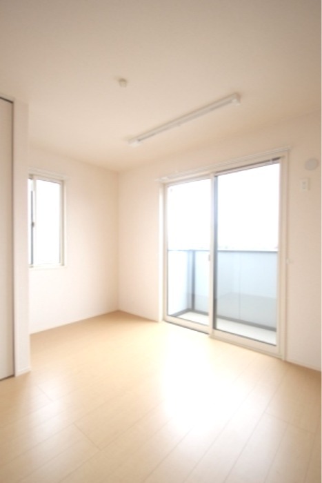 ��ʌ��������܎s����厚���V�n�̃A�p�[�g�̂��̑������E�X�y�[�X