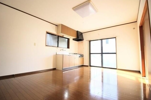 ��ʌ��������܎s�΋�厚���̃A�p�[�g�̂��̑������E�X�y�[�X