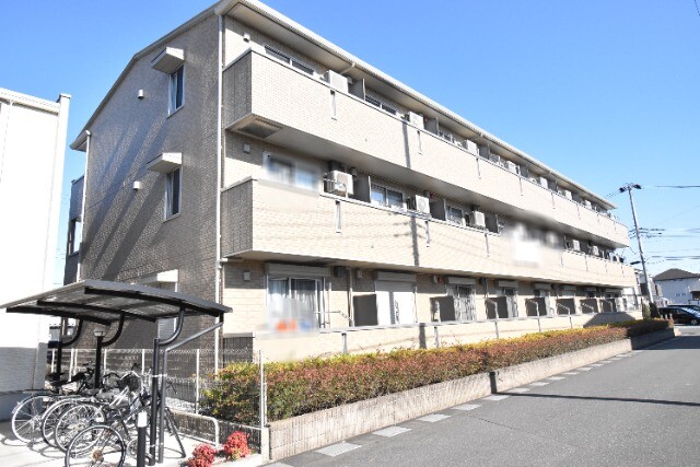 ��ʌ��z�J�s���C�N�^�E���Q���ڂ̃A�p�[�g�̌����O��