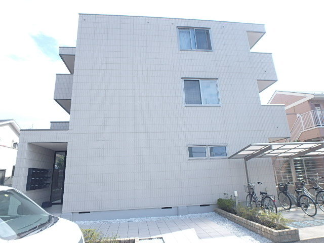 ��ʌ��������܎s�����擌��{�S����5-27�̃}���V�����̌����O��