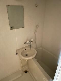 ��ʌ��������܎s��{����ؒ��S���ڂ̃}���V�����̃o�X