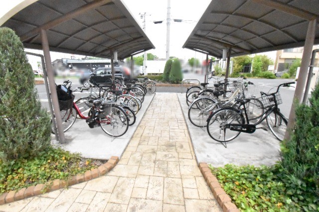 ��ʌ��z�J�s���C�N�^�E���Q���ڂ̃A�p�[�g�̂��̑�