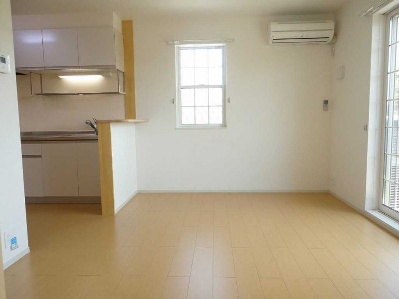 ��ʌ�����s�厚���s���̃A�p�[�g�̋��ԁE���r���O