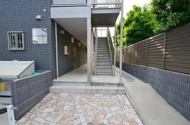 ��ʌ��������܎s��{��O���R���ڂ̃}���V�����̃G���g�����X