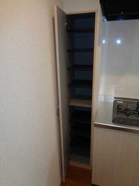 ��ʌ��������܎s������x�蒬�̃A�p�[�g�̂��̑�