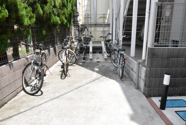 ��ʌ������s�����T���ڂ̃}���V�����̂��̑�