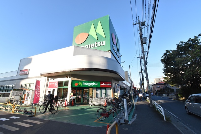 ��ʌ������s�����T���ڂ̃}���V�����̎���