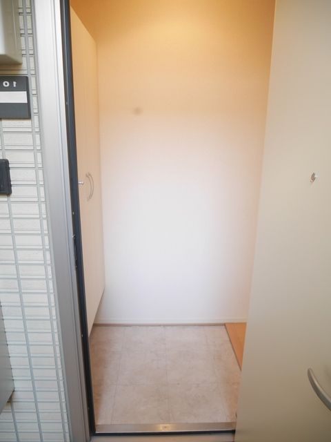 ��ʌ��������܎s�k����i���P���ڂ̃A�p�[�g�̌���