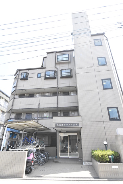 ��ʌ��������܎s��{��听���Q����108-5�̃}���V�����̌����O��