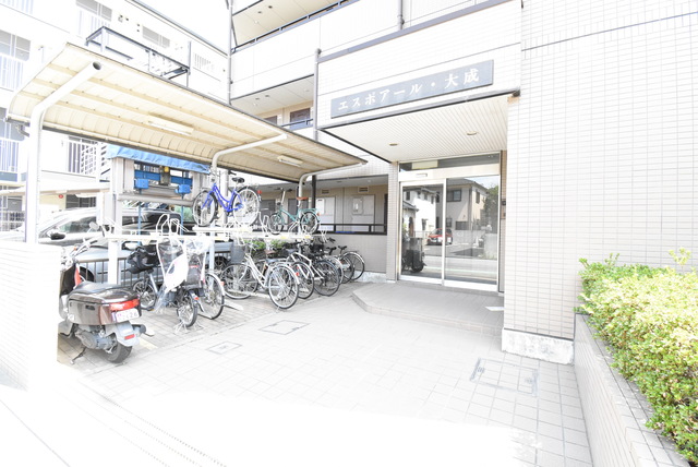 ��ʌ��������܎s��{��听���Q���ڂ̃}���V�����̃G���g�����X