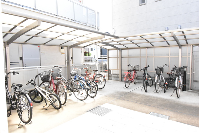 ��ʌ��������܎s���Ȗ{�S���ڂ̃}���V�����̂��̑�