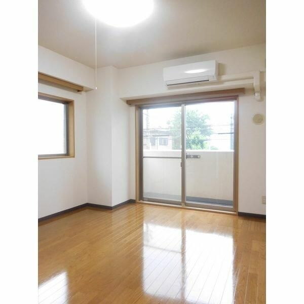 ��ʌ��������܎s��敶���Q���ڂ̃}���V�����̋��ԁE���r���O