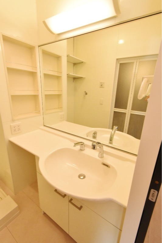 ��ʌ��������܎s����厚��v�ۗ̉Ƃ̃A�p�[�g�̐��ʏ�