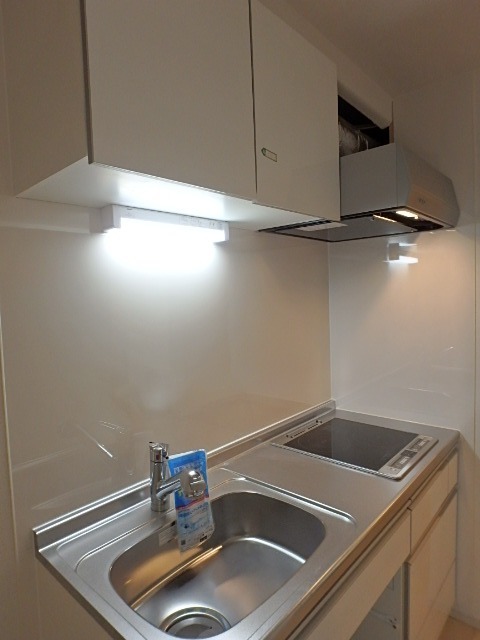 ��ʌ��������܎s�k��听���S���ڂ̃}���V�����̃L�b�`��