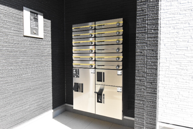 ��ʌ������s�����Q���ڂ̃A�p�[�g�̂��̑�