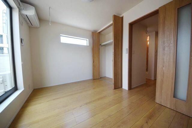 ��ʌ��������܎s���搼��{�R���ڂ̃A�p�[�g�̂��̑������E�X�y�[�X