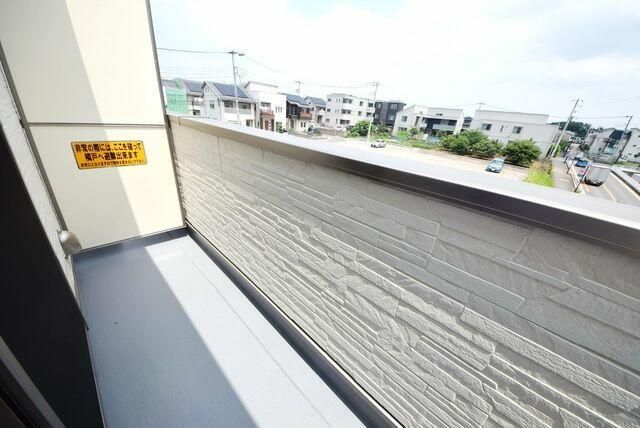 ��ʌ��������܎s���搼��{�R���ڂ̃A�p�[�g�̃o���R�j�[