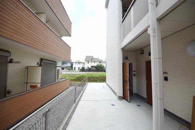 ��ʌ��������܎s���搼��{�R���ڂ̃A�p�[�g�̃G���g�����X