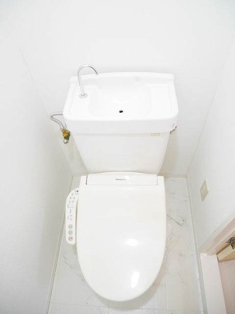 ��ʌ��@�c�s�Β��P���ڂ̃A�p�[�g�̃g�C��