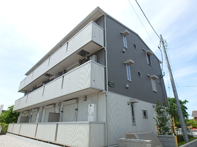 ��ʌ�����s�厚���s�̃A�p�[�g�̌����O��