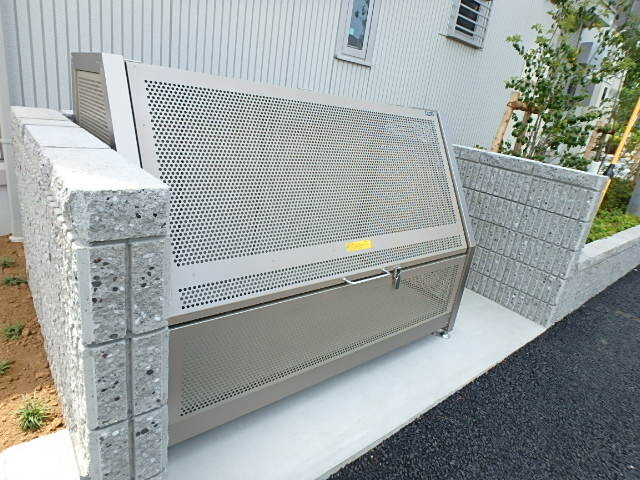 ��ʌ�����s�厚���s�̃A�p�[�g�̂��̑�