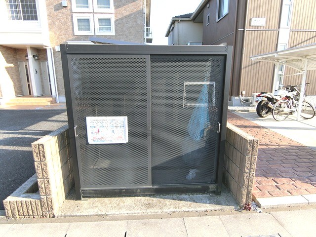 ��ʌ������s��ʖ�̃A�p�[�g�̂��̑�