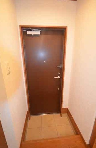 ��ʌ��������܎s�Y�a���؍�U���ڂ̃A�p�[�g�̌���