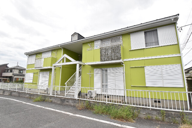 ��ʌ��������܎s����厚�w��3542-1�̃A�p�[�g�̌����O��