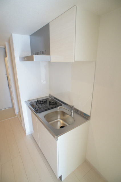 ��ʌ��������܎s�Y�a��j���J�R���ڂ̃}���V�����̃L�b�`��