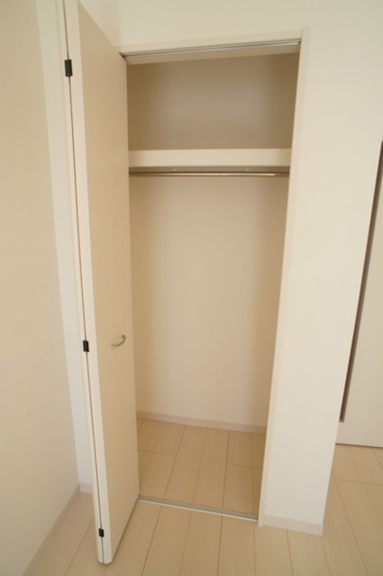 ��ʌ��������܎s�Y�a��j���J�R���ڂ̃}���V�����̎��[