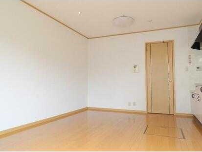 ��ʌ��������܎s��΋�厚��҂̃^�E���n�E�X�̂��̑������E�X�y�[�X