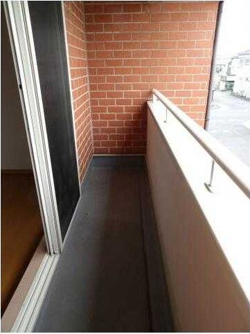 ��ʌ��������܎s��΋�厚��҂̃^�E���n�E�X�̃o���R�j�[