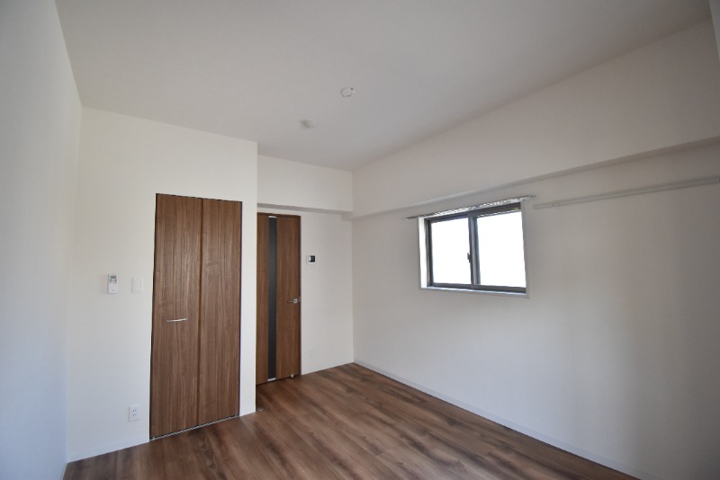 ��ʌ��������܎s�Y�a���ՂP���ڂ̃}���V�����̂��̑������E�X�y�[�X